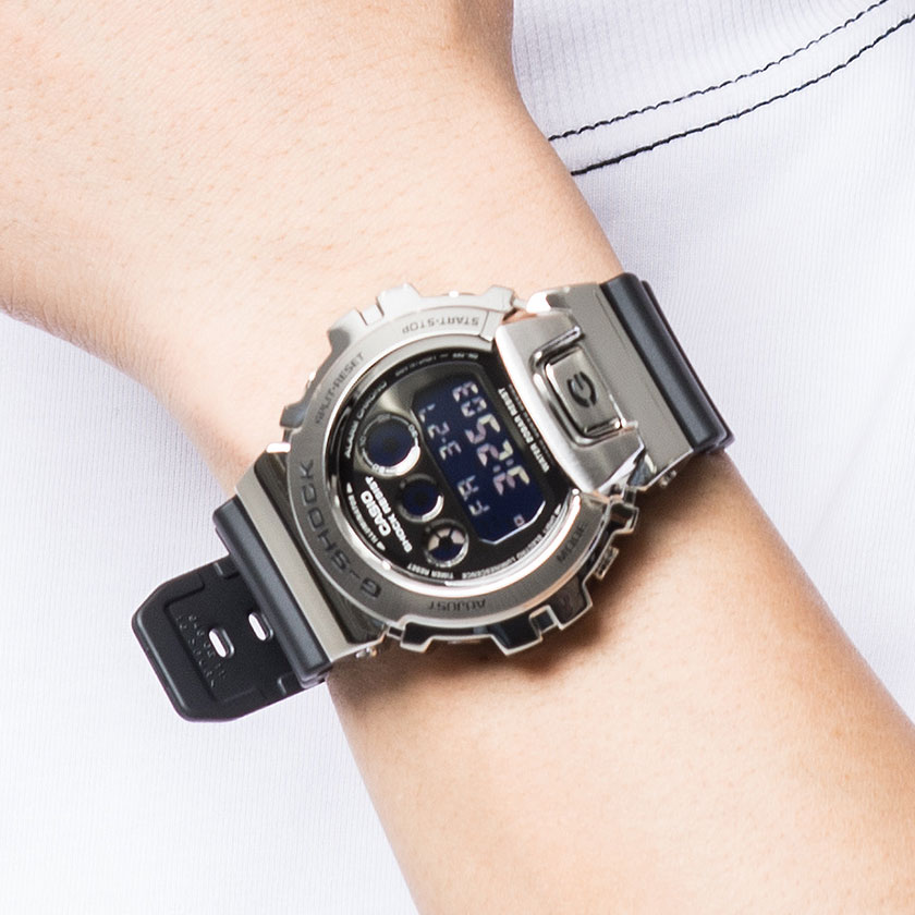 【送料無料】G-SHOCK(Gショック)耐衝撃構造メタルカバード腕時計/全1色