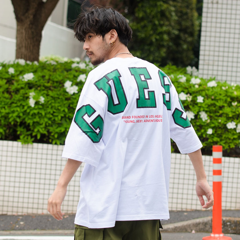 GUESS(ゲス)ビッグアーチロゴプリントクルーネック半袖ビッグTシャツ/全3色